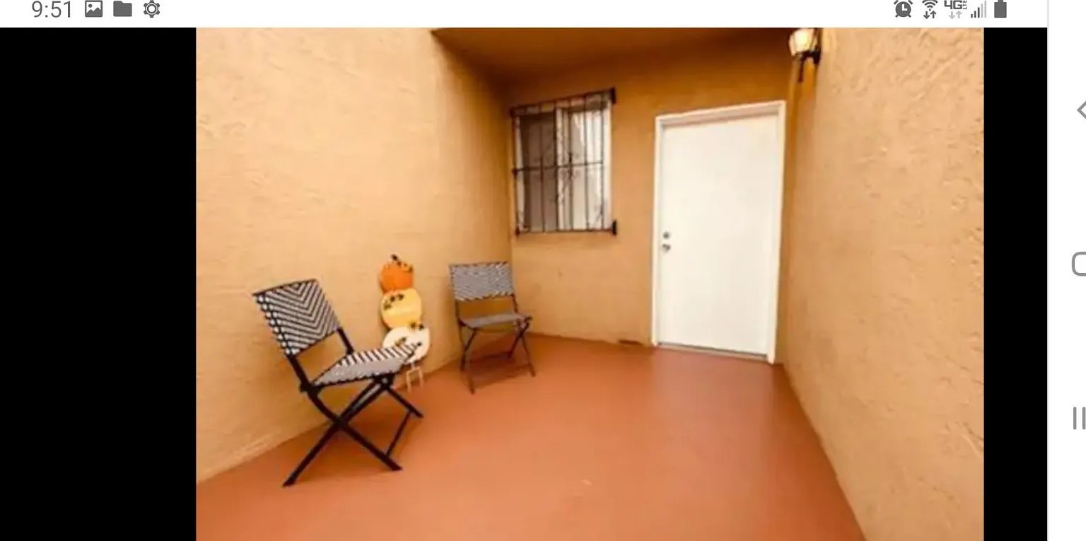 1 bed, 400 sqft, $1,595 — Photo 1