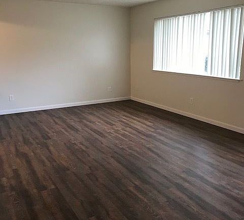 2nd image of 4734 E Yale Ave APT 113