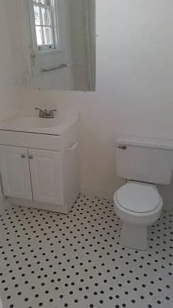518 N Belmont Ave #6 — Photo 3