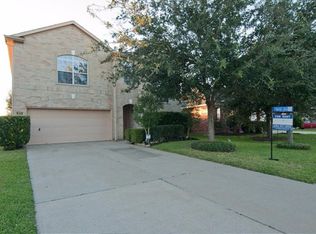 411 Abbey Ln, League City, TX 77573