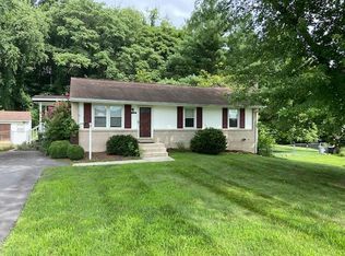 158 Hillview Dr, Roanoke, VA 24019