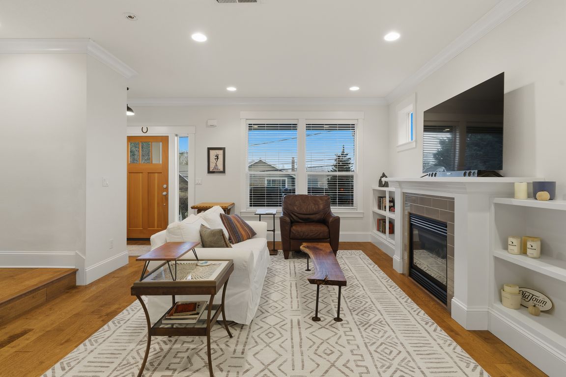 next background image