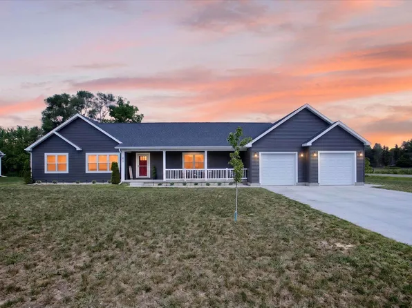 2497 Joseph Dr, Mount Pleasant, MI 48858