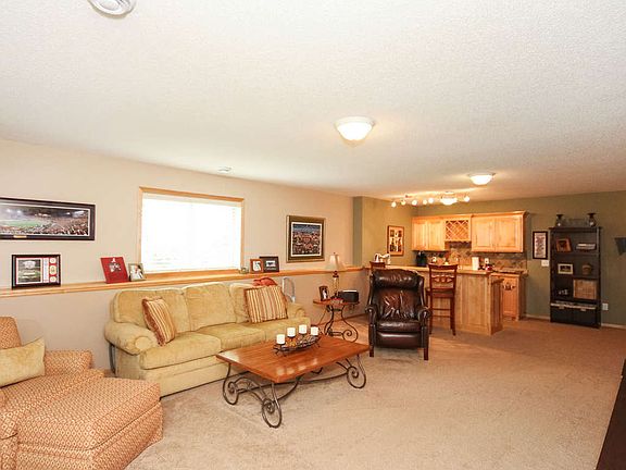 5th image of 1556 130th Ave NW