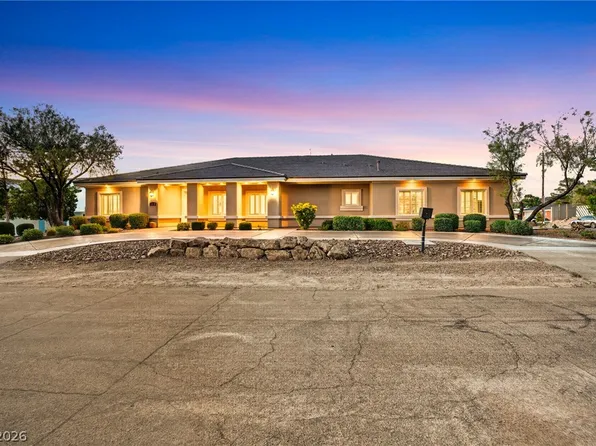 1640 Rocking Horse Dr, Henderson, NV 89002