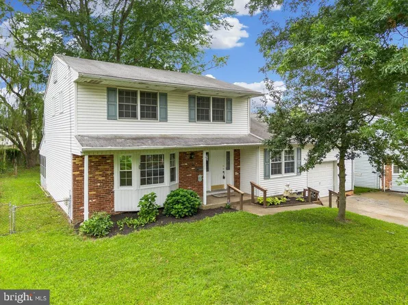 108 Linden Ave, Woodbury Heights, NJ 08097