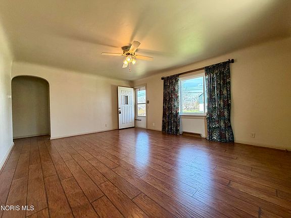 5th image of 516 Ralston Ave