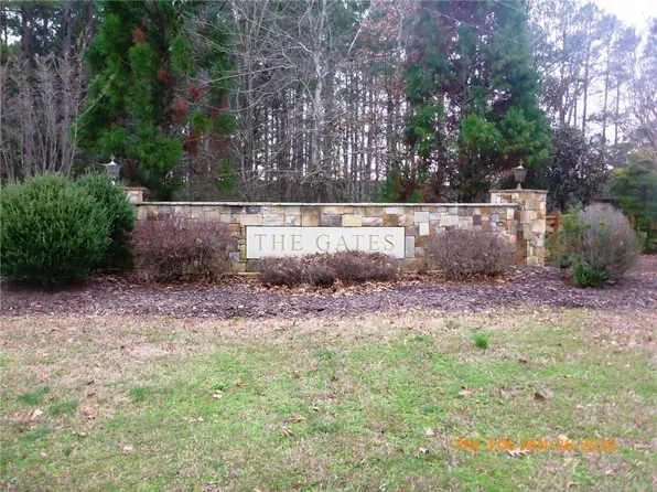 13 Cedar Ln, Cartersville, GA 30120