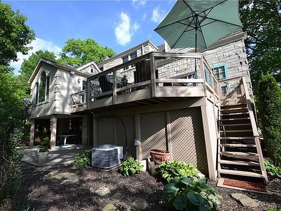 4th image of 214 Vernon Dr