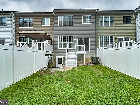 3rd image of 21298 Bethmill Way