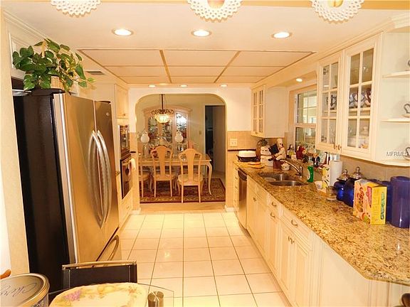 4th image of 7211 Jonquil Dr