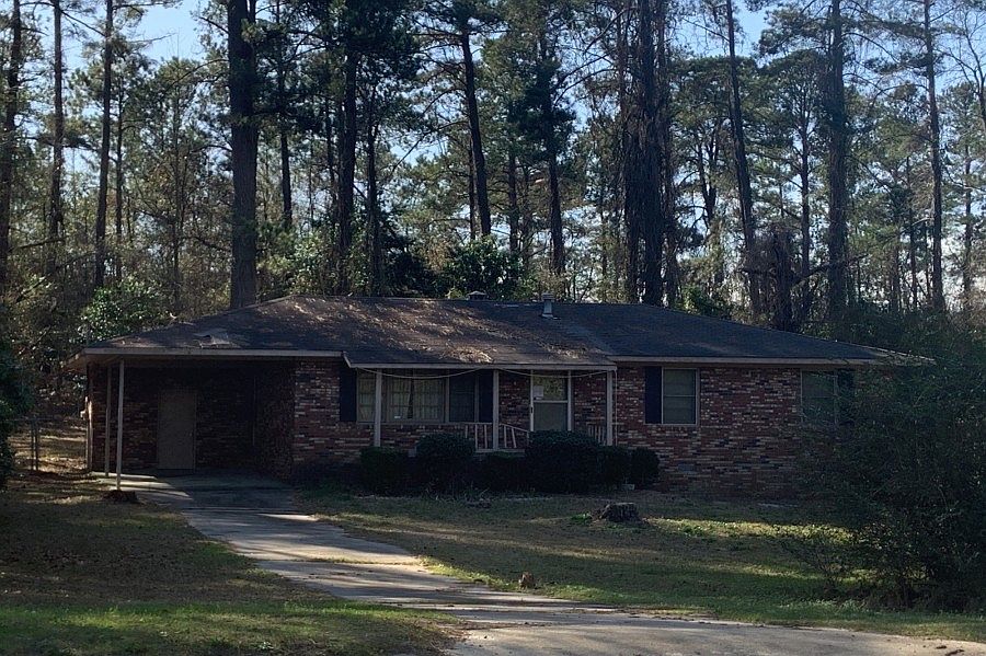 1st image of 2872 Lumpkin Rd