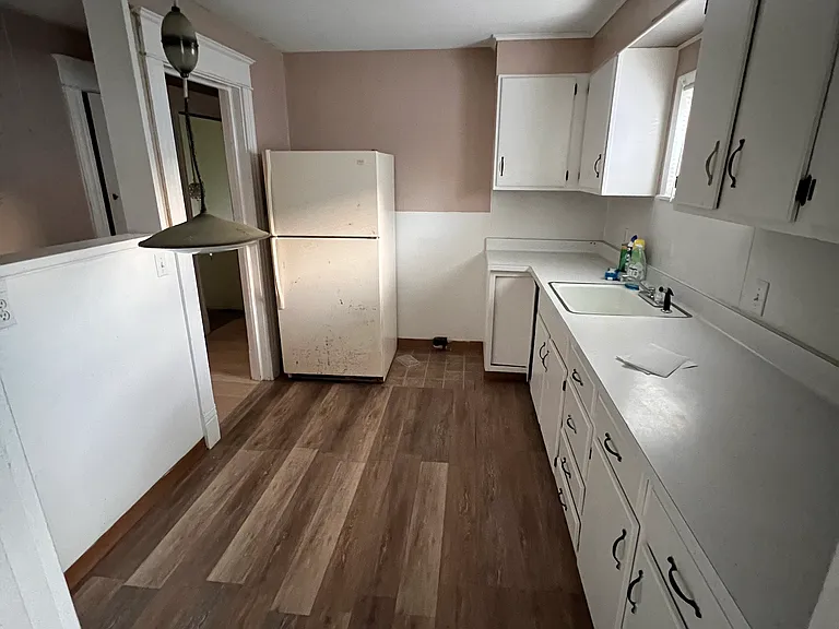 269 Morgan St #2 — Photo 4