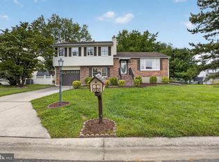 617 Green Spring Dr, Bear, DE 19701