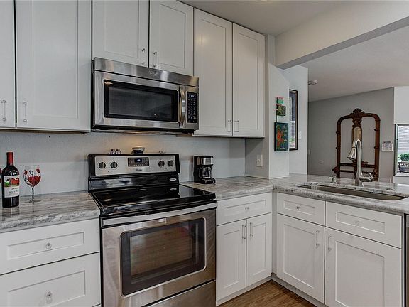 4th image of 8500 E Jefferson Ave APT 13E