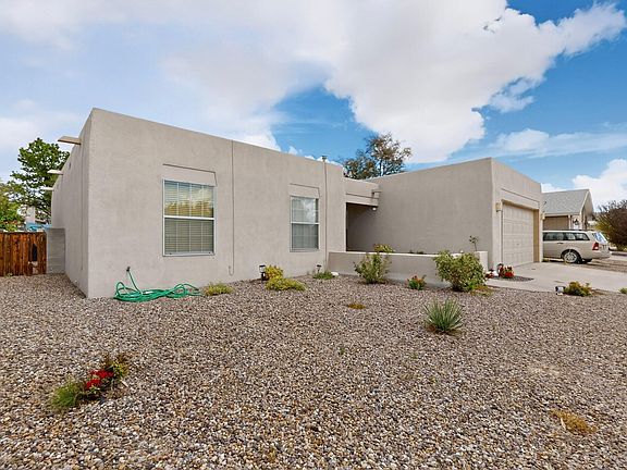 5th image of 928 Lee Trevino Blvd