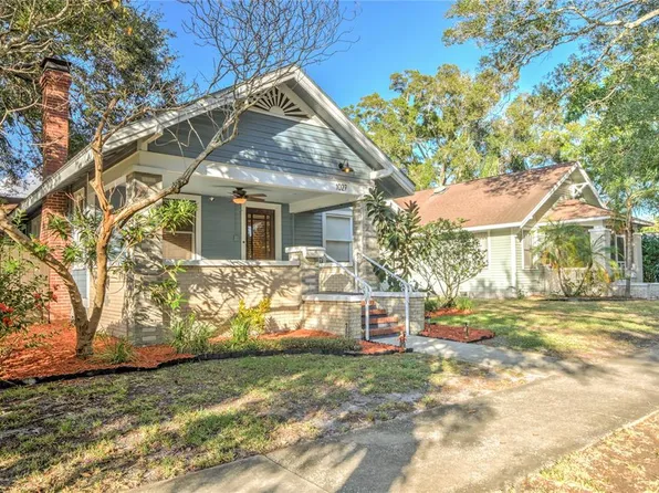 1027 24th Ave N, Saint Petersburg, FL 33704