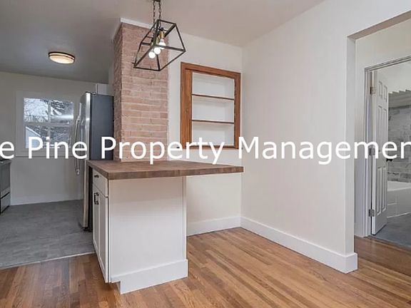 3rd image of 375 W 18th St
