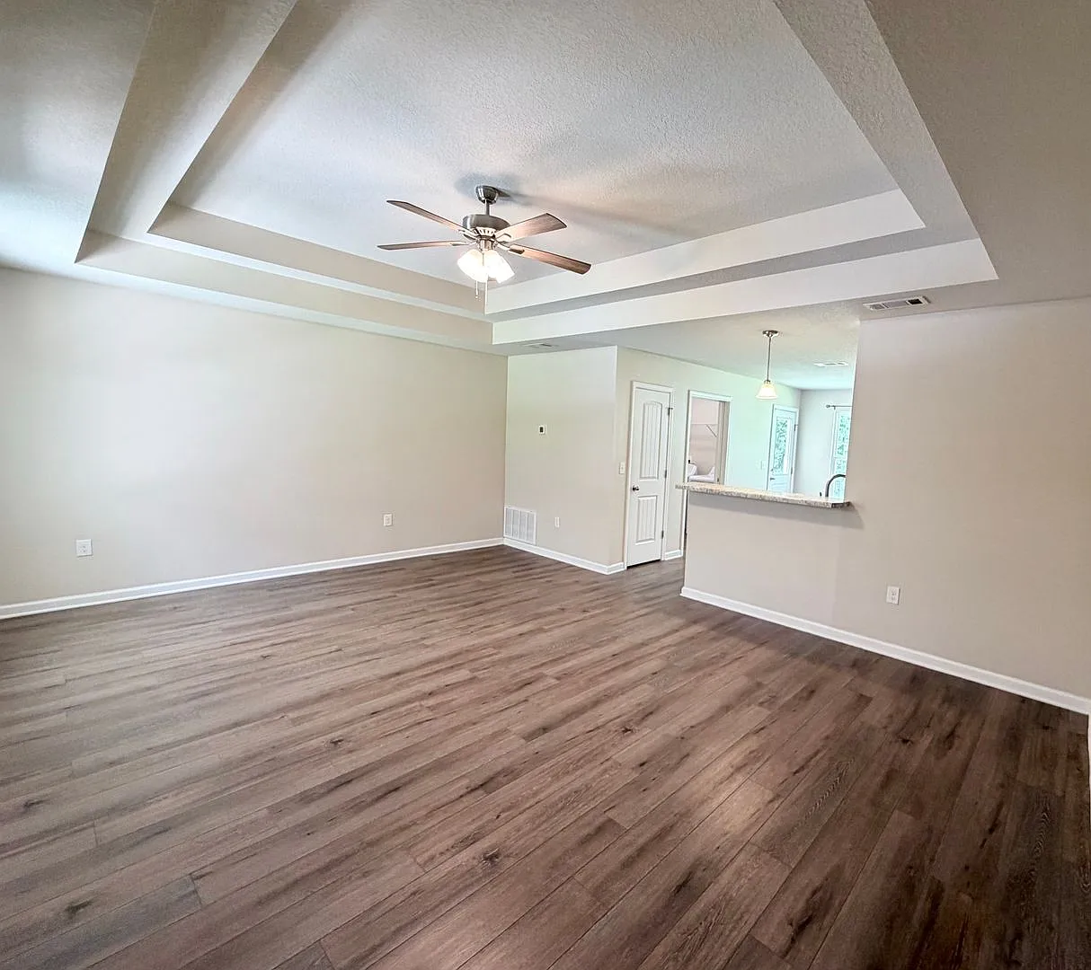 Cute 3-Bedroom Home — Photo 2