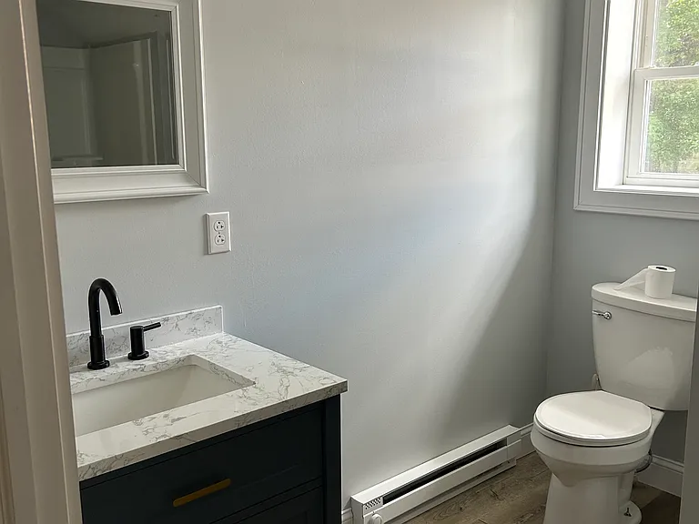 42 Riverside Dr — Photo 11