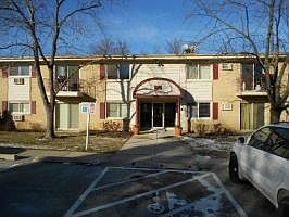 1st image of 550 Chase Dr APT 16