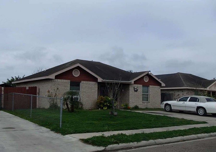 2nd image of 413 Cripple Creek Cir