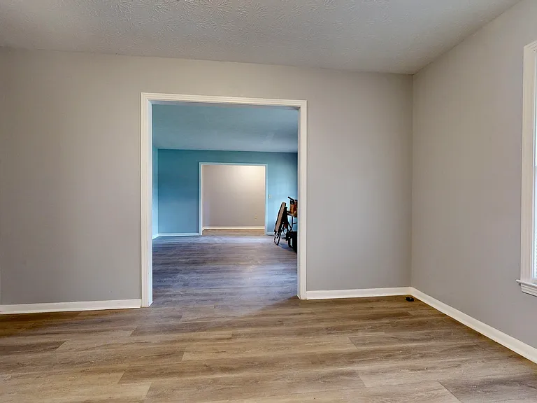 1001 Darling Ave — Photo 6
