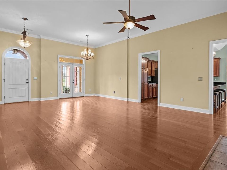 13th image of this home