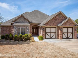 1167 N Thoreau Ln, Fayetteville, AR 72701