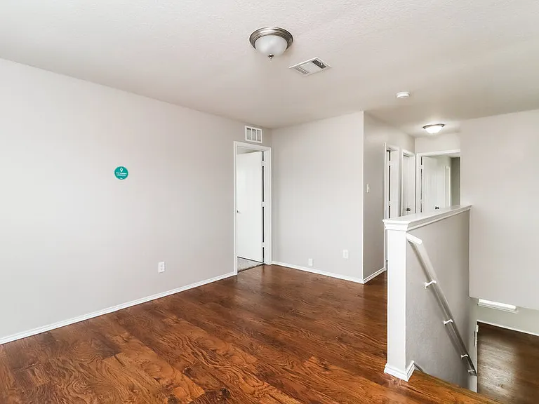 3424 Cayman Dr — Photo 11