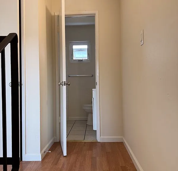 721 Western Ave #15 — Photo 5