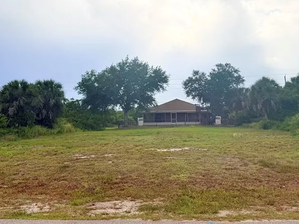 171 Wright Dr #45, Rotonda West, FL 33947