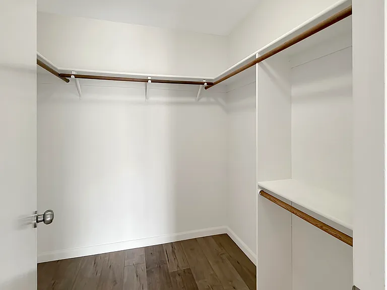 Walk In Closet