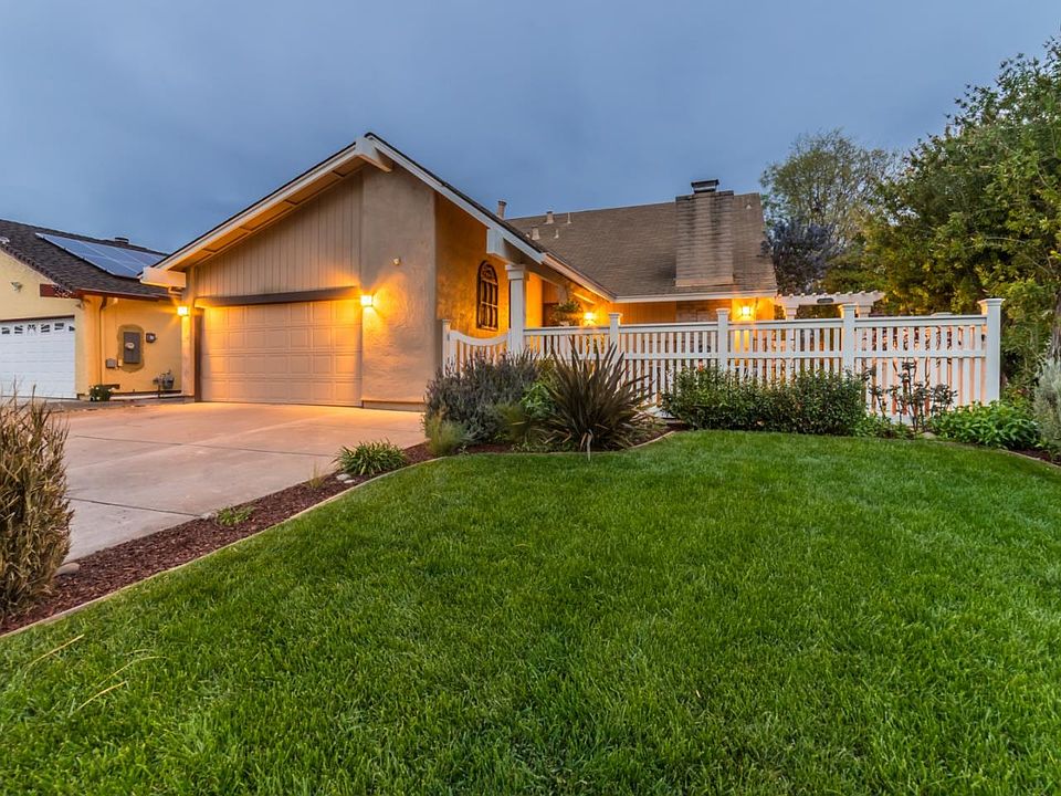 1st image of 4321 Sayoko Cir
