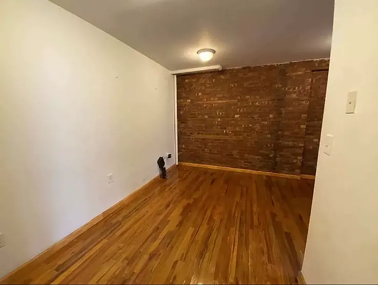 519 E 12th St #3F — Photo 5
