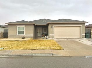 5605 Wales Dr, Sunland Park, NM 88008