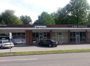 11212 Manchester Rd, Kirkwood, MO 63122