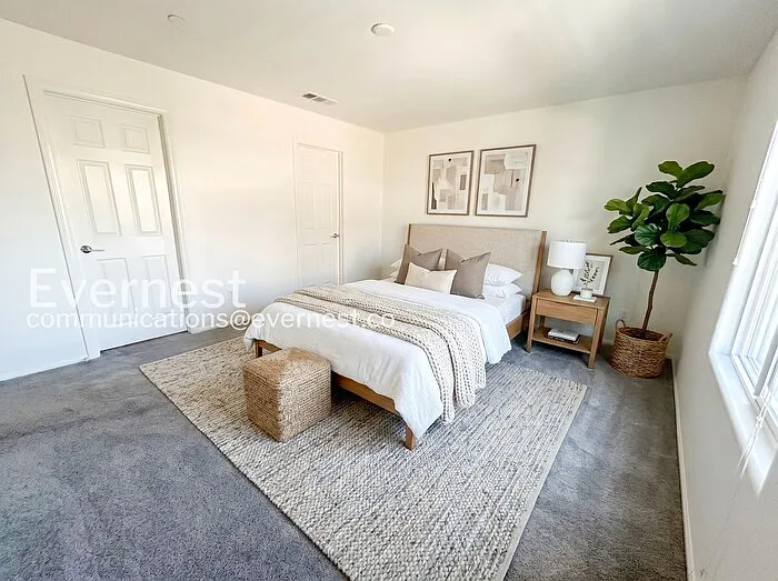3 bed, 2.0 bath, 1374 sqft, $1,850 — Photo 3