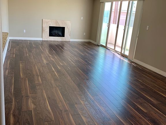 3rd image of 1537 S Holt Ave Unit 302