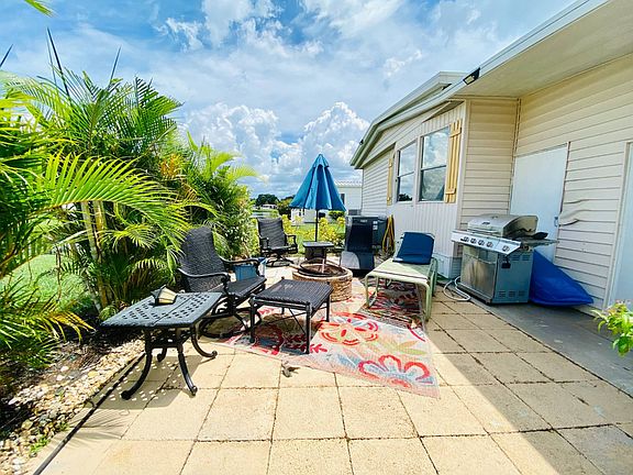 3rd image of 2934 Palm Lake Dr #75