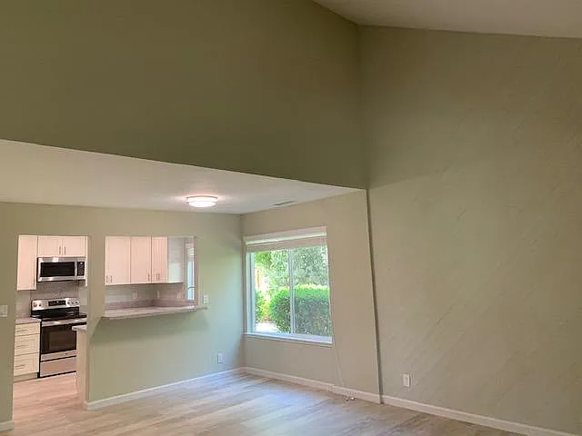 367 Catamaran St — Photo 11