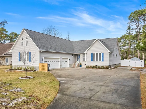 70 Fairway Drive, Shallotte, NC 28470