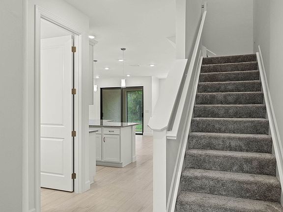 3rd image of 4250 Sonoma Oaks Cir