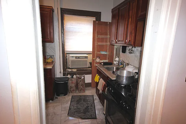 Rented by Landmark Realty & Management | media 32