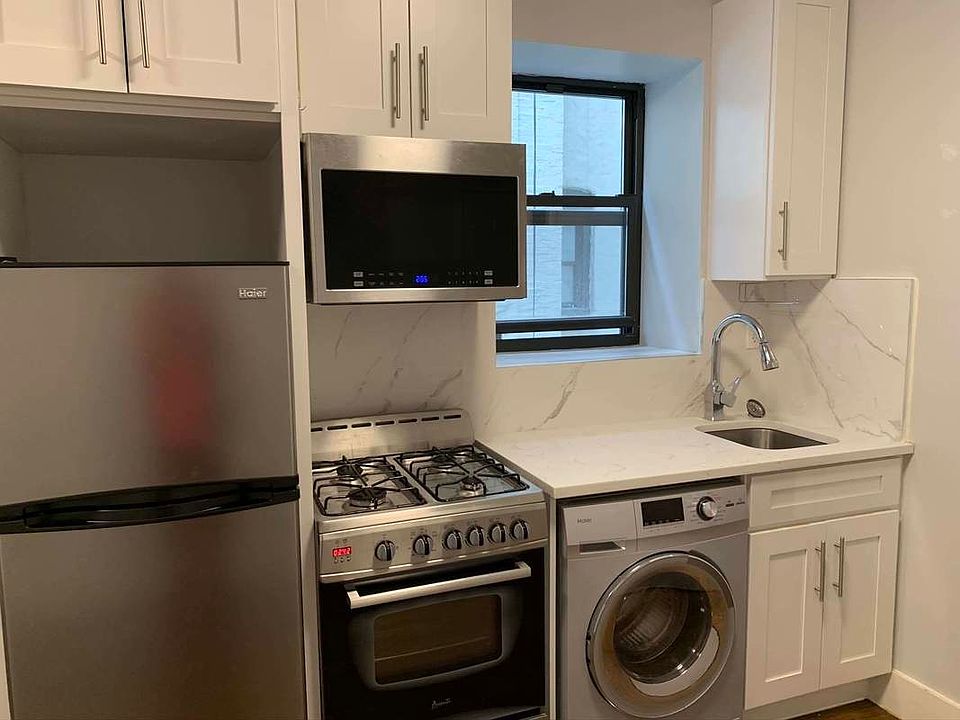 1st image of 118 E 103rd St #18A