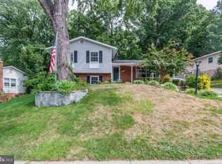 12601 Colby Dr, Woodbridge, VA 22192