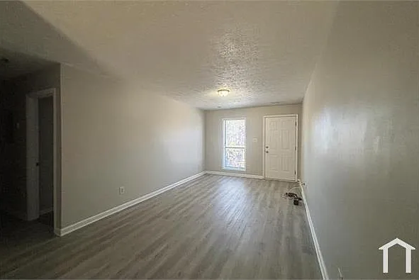 200 Bull Run St #B — Photo 8