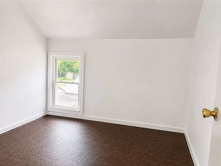 709 S James St #2 — Photo 9
