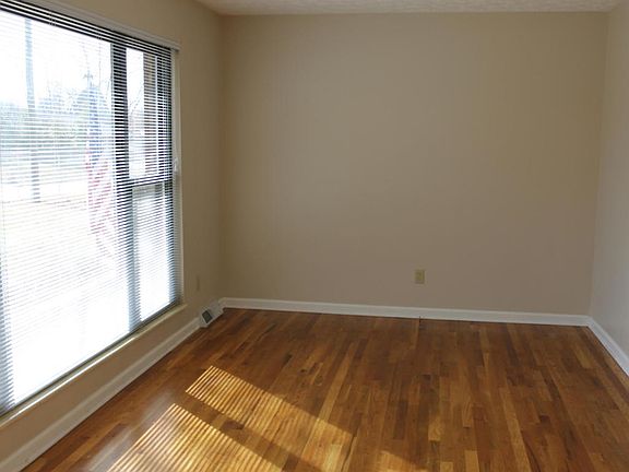 5th image of 312 Eldorado Cir