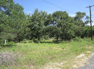 22815 Grand Spg, Elmendorf, TX 78112